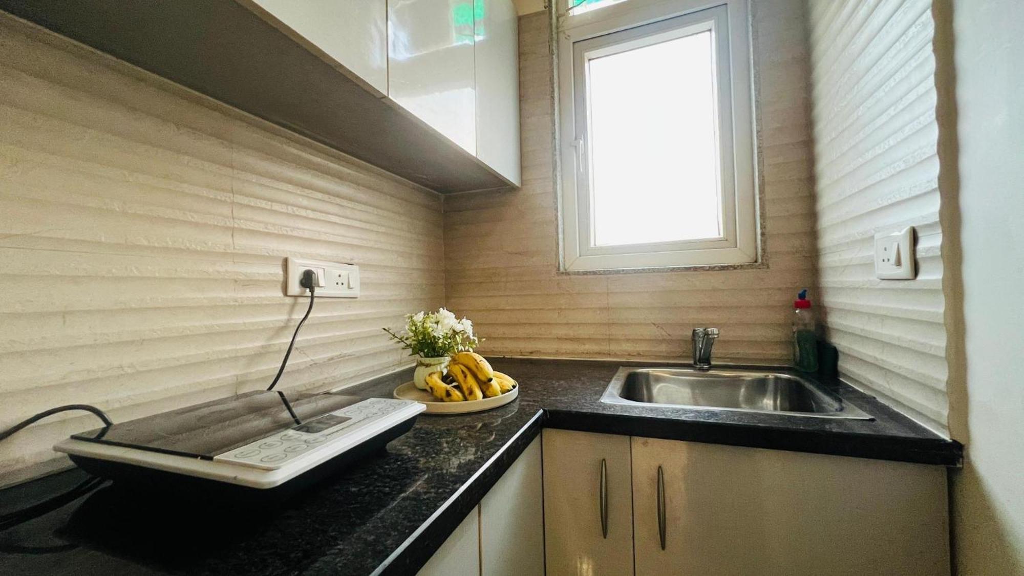 Bluo Studio1 Golf Course Road, Gym, Balcony Garden Gurgaon Ngoại thất bức ảnh